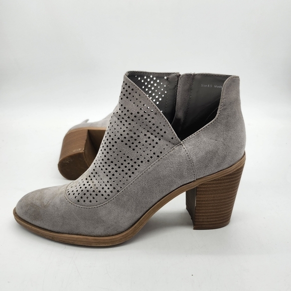 Dolce Vita Suede Ankle Bootie Heels Size 8.5M Shoes Grey - Picture 15 of 15